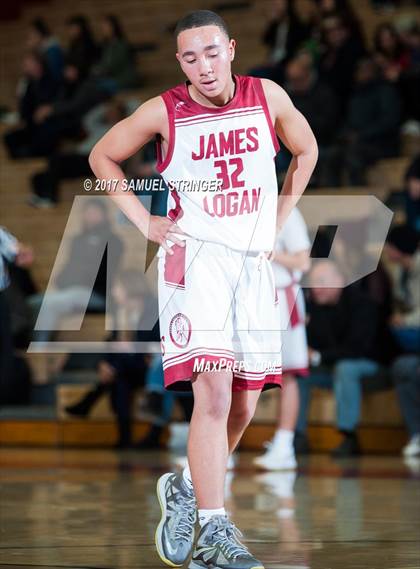 Thumbnail 3 in Moreau Catholic @ James Logan photogallery.