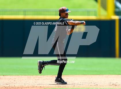 Thumbnail 3 in Pleasant Grove vs. Calallen (UIL Baseball 4A Div 1 Final) photogallery.