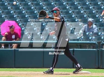 Thumbnail 2 in Pleasant Grove vs. Calallen (UIL Baseball 4A Div 1 Final) photogallery.