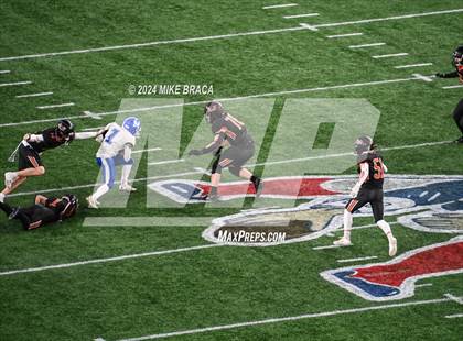 Thumbnail 1 in Mashpee vs Uxbridge (MIAA Division 7 Final) photogallery.