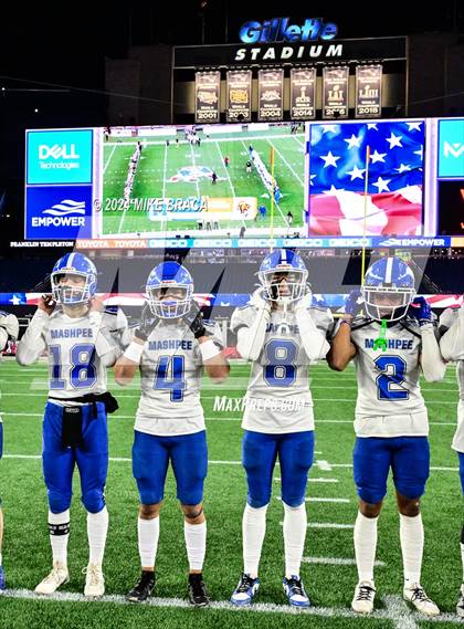 Thumbnail 3 in Mashpee vs Uxbridge (MIAA Division 7 Final) photogallery.