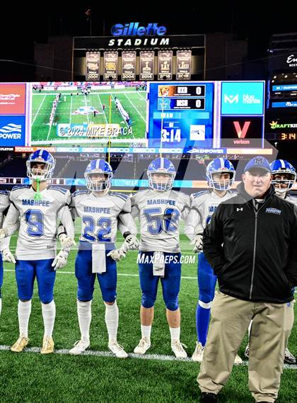 Thumbnail 3 in Mashpee vs Uxbridge (MIAA Division 7 Final) photogallery.