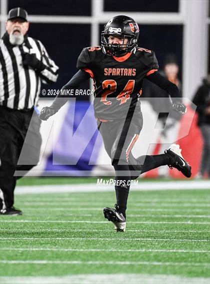 Thumbnail 2 in Mashpee vs Uxbridge (MIAA Division 7 Final) photogallery.