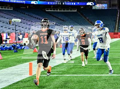 Thumbnail 1 in Mashpee vs Uxbridge (MIAA Division 7 Final) photogallery.