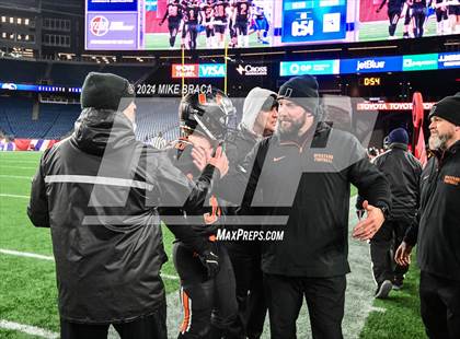 Thumbnail 3 in Mashpee vs Uxbridge (MIAA Division 7 Final) photogallery.
