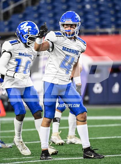 Thumbnail 3 in Mashpee vs Uxbridge (MIAA Division 7 Final) photogallery.