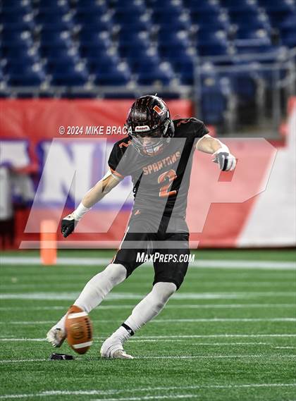 Thumbnail 1 in Mashpee vs Uxbridge (MIAA Division 7 Final) photogallery.