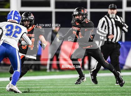 Thumbnail 3 in Mashpee vs Uxbridge (MIAA Division 7 Final) photogallery.
