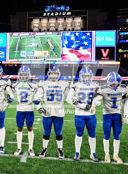 Thumbnail 2 in Mashpee vs Uxbridge (MIAA Division 7 Final) photogallery.