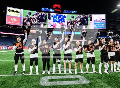 Thumbnail 1 in Mashpee vs Uxbridge (MIAA Division 7 Final) photogallery.