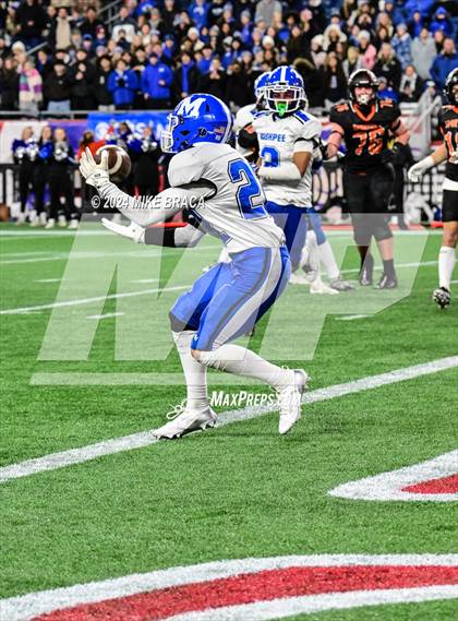 Thumbnail 1 in Mashpee vs Uxbridge (MIAA Division 7 Final) photogallery.
