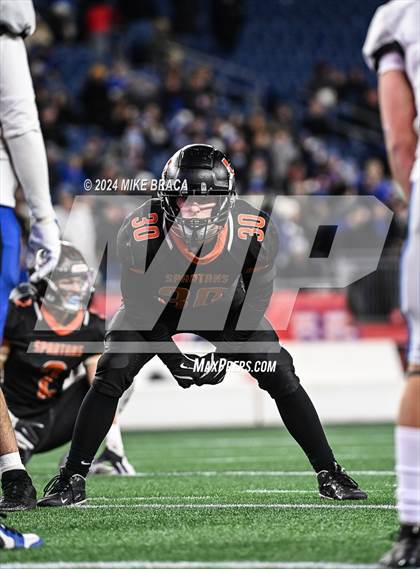 Thumbnail 1 in Mashpee vs Uxbridge (MIAA Division 7 Final) photogallery.