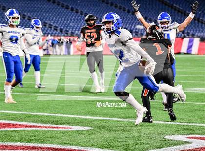Thumbnail 3 in Mashpee vs Uxbridge (MIAA Division 7 Final) photogallery.