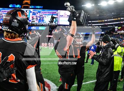 Thumbnail 3 in Mashpee vs Uxbridge (MIAA Division 7 Final) photogallery.