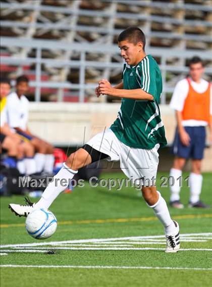 Thumbnail 2 in Vista del Lago vs. Central Valley (CIF SJS D4 Final) photogallery.