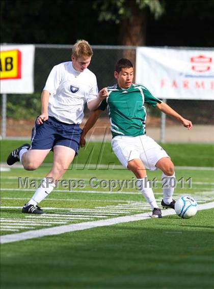 Thumbnail 3 in Vista del Lago vs. Central Valley (CIF SJS D4 Final) photogallery.
