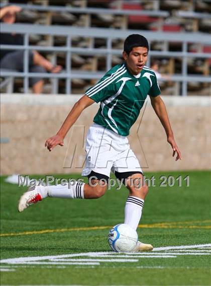 Thumbnail 2 in Vista del Lago vs. Central Valley (CIF SJS D4 Final) photogallery.