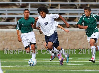 Thumbnail 2 in Vista del Lago vs. Central Valley (CIF SJS D4 Final) photogallery.