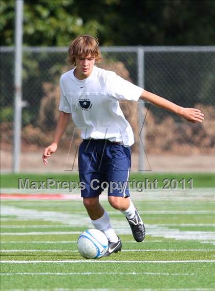 Thumbnail 1 in Vista del Lago vs. Central Valley (CIF SJS D4 Final) photogallery.