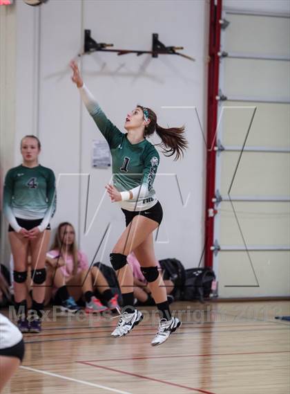 Thumbnail 2 in Flagstaff vs. Seton Catholic (Nike Tournament of Champions) photogallery.