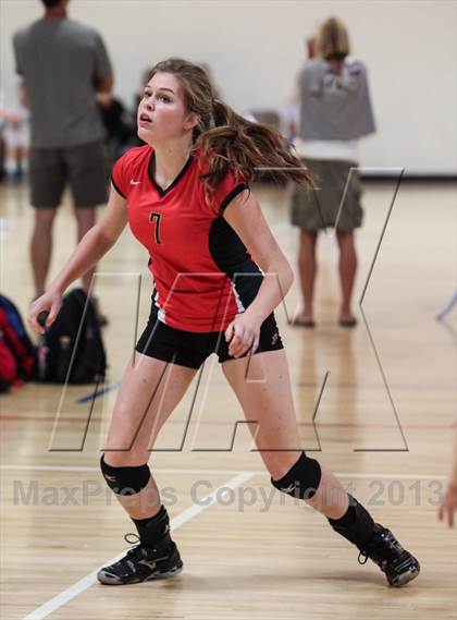 Thumbnail 3 in Flagstaff vs. Seton Catholic (Nike Tournament of Champions) photogallery.