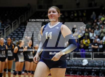 Thumbnail 3 in Goliad vs. Bushland (UIL 3A Volleyball Division I Final) photogallery.