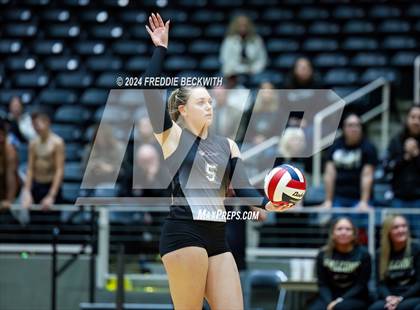 Thumbnail 2 in Goliad vs. Bushland (UIL 3A Volleyball Division I Final) photogallery.