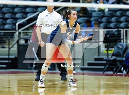 Thumbnail 3 in Goliad vs. Bushland (UIL 3A Volleyball Division I Final) photogallery.