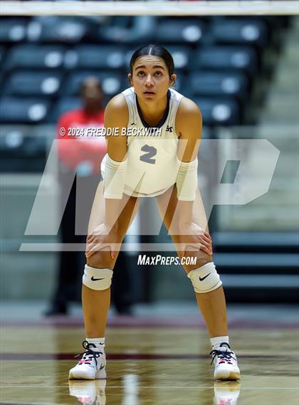 Thumbnail 1 in Goliad vs. Bushland (UIL 3A Volleyball Division I Final) photogallery.