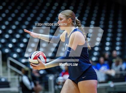 Thumbnail 1 in Goliad vs. Bushland (UIL 3A Volleyball Division I Final) photogallery.