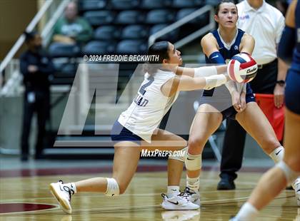 Thumbnail 1 in Goliad vs. Bushland (UIL 3A Volleyball Division I Final) photogallery.