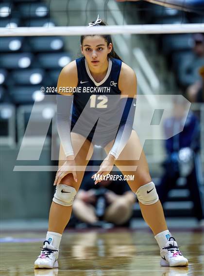 Thumbnail 3 in Goliad vs. Bushland (UIL 3A Volleyball Division I Final) photogallery.