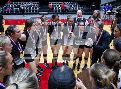 Thumbnail 2 in Goliad vs. Bushland (UIL 3A Volleyball Division I Final) photogallery.
