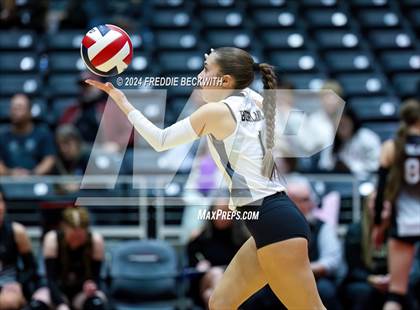 Thumbnail 3 in Goliad vs. Bushland (UIL 3A Volleyball Division I Final) photogallery.