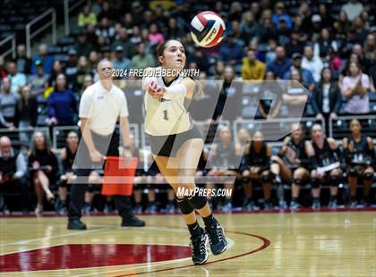Thumbnail 2 in Goliad vs. Bushland (UIL 3A Volleyball Division I Final) photogallery.