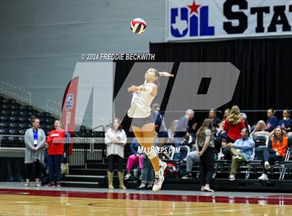 Thumbnail 2 in Goliad vs. Bushland (UIL 3A Volleyball Division I Final) photogallery.