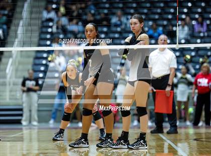 Thumbnail 3 in Goliad vs. Bushland (UIL 3A Volleyball Division I Final) photogallery.