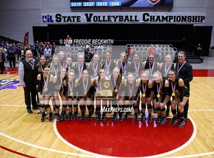 Thumbnail 2 in Goliad vs. Bushland (UIL 3A Volleyball Division I Final) photogallery.