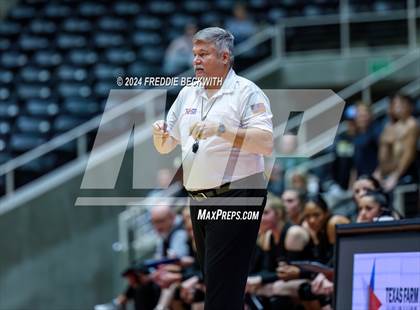 Thumbnail 3 in Goliad vs. Bushland (UIL 3A Volleyball Division I Final) photogallery.