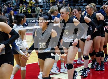 Thumbnail 1 in Goliad vs. Bushland (UIL 3A Volleyball Division I Final) photogallery.