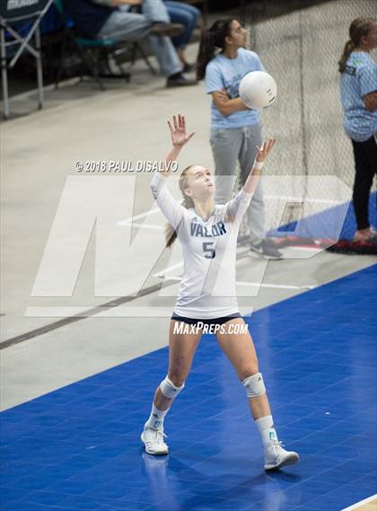Thumbnail 2 in Eaglecrest vs. Valor Christian (CHSAA 5A Semi-Final) photogallery.