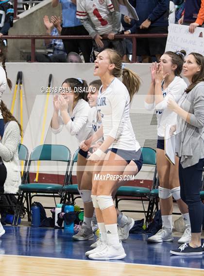 Thumbnail 2 in Eaglecrest vs. Valor Christian (CHSAA 5A Semi-Final) photogallery.