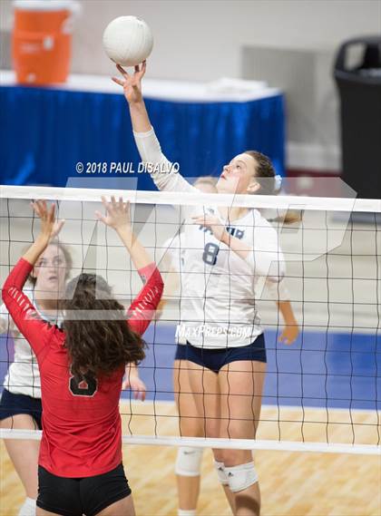 Thumbnail 2 in Eaglecrest vs. Valor Christian (CHSAA 5A Semi-Final) photogallery.