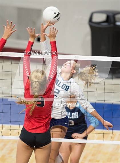 Thumbnail 3 in Eaglecrest vs. Valor Christian (CHSAA 5A Semi-Final) photogallery.