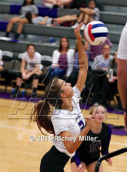 Thumbnail 3 in Rogers @ Fayetteville photogallery.