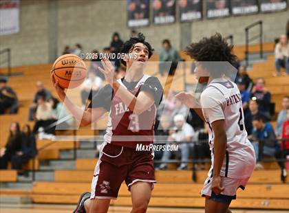 Thumbnail 2 in Liberty vs Independence photogallery.