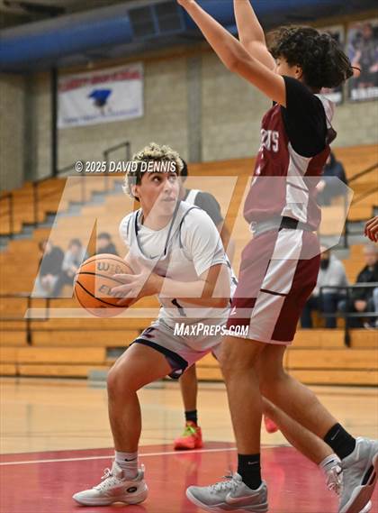 Thumbnail 2 in Liberty vs Independence photogallery.