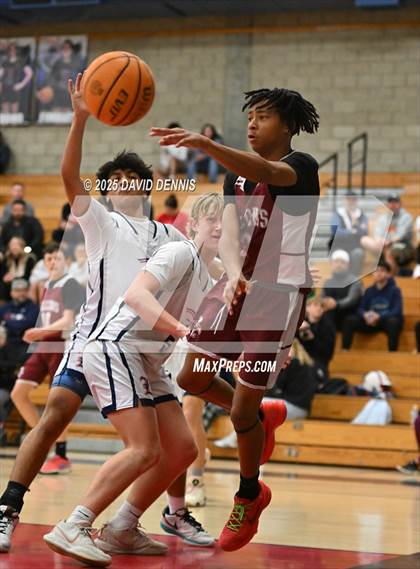 Thumbnail 2 in Liberty vs Independence photogallery.