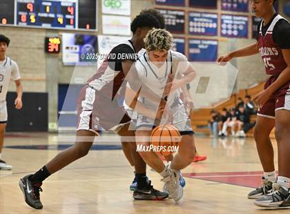 Thumbnail 1 in Liberty vs Independence photogallery.