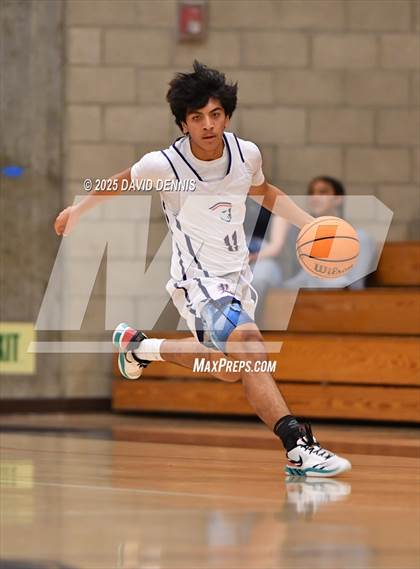 Thumbnail 1 in Liberty vs Independence photogallery.